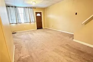 226 W Ridge St, Coaldale Boro, PA 18218 - Photo 8