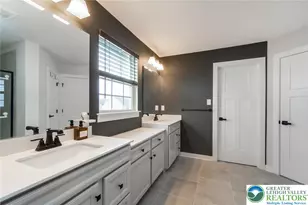 820 Hendon Ln, North Catasauqua Bor, PA 18032 - Photo 48