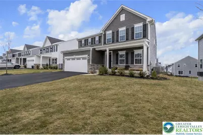820 Hendon Lane, North Catasauqua Bor, PA 18032 - Photo 2