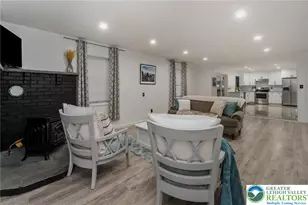 111 Brewster Wy, Pocono Twp, PA 18301 - Photo 10