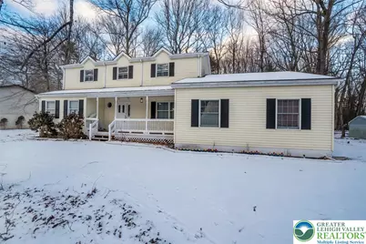 111 Brewster Way, Pocono Twp, PA 18301 - Photo 2