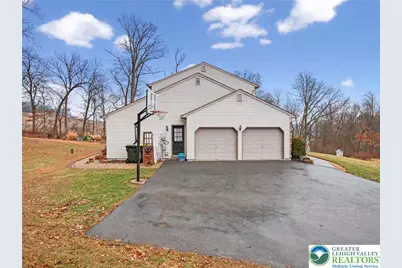 7733 Harbor Court, Washington Township, PA 18080 - Photo 12