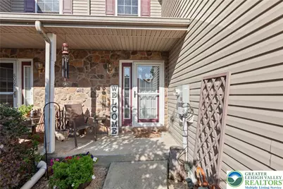 8083 Heritage Drive, Lower Macungie, PA 18011 - Photo 4