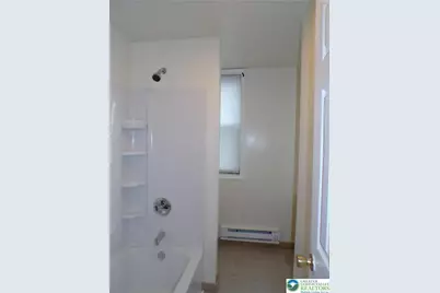 1076 Fullerton Avenue #B, Allentown, PA 18102 - Photo 8