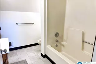 3450 Columbia St, Whitehall, PA 18052 - Photo 16