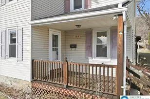 709 William St, Pen Argyl Boro, PA 18072 - Photo 4