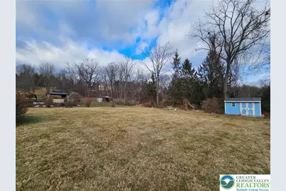 6087 Domarray Street, Upper Saucon Township, PA 18036 - Photo 34