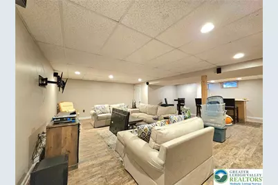 6087 Domarray Street, Upper Saucon Township, PA 18036 - Photo 24