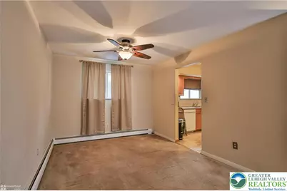 209 N Fairview Street, Nazareth Boro, PA 18064 - Photo 24