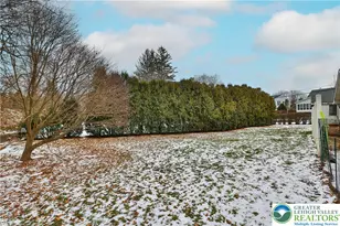 209 N Fairview St, Nazareth Boro, PA 18064 - Photo 60