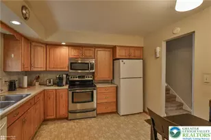 209 N Fairview St, Nazareth Boro, PA 18064 - Photo 30