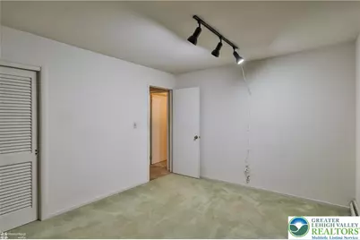 209 N Fairview Street, Nazareth Boro, PA 18064 - Photo 40