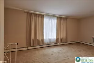 209 N Fairview St, Nazareth Boro, PA 18064 - Photo 18