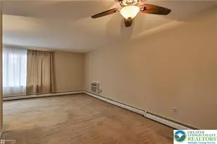 209 N Fairview St, Nazareth Boro, PA 18064 - Photo 26