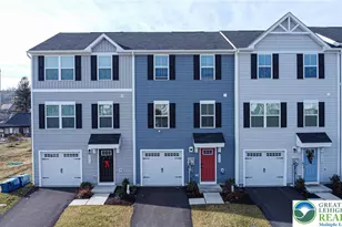 2118 Cross Country Rd, Northampton Township, PA 18067 - Photo 2