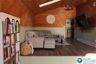 1052 Centre Turnpike, West Brunswick Twp, PA 17961 - Photo 6