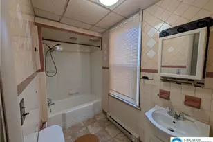 647 N New St, Bethlehem City, PA 18018 - Photo 2