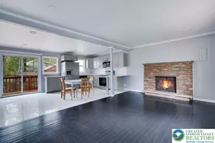 1918 Horseshow, Tobyhanna, PA 18466 - Photo 2