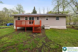 1918 Horseshow, Tobyhanna, PA 18466 - Photo 1