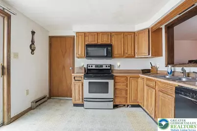 114 Carol Road, Middle Smithfield, PA 18302 - Photo 16