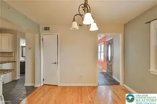 210 S 16th St, Emmaus, PA 18049 - Photo 10