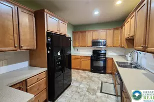 3 Kings Ave, Palmer Twp, PA 18045 - Photo 8