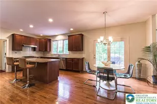 255 Rising Meadow Way, Middle Smithfield, PA 18302 - Photo 4