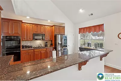 2076 Kingsview Road, Macungie Boro, PA 18062 - Photo 22