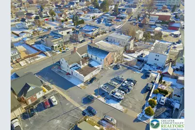 1236 Main Street #2, Hellertown Boro, PA 18055 - Photo 4