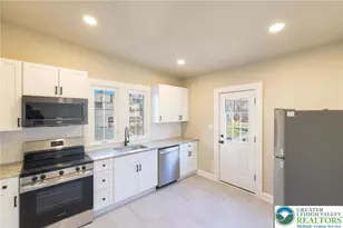 708 Main St, Bethlehem City, PA 18018 - Photo 8