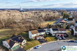 123 Boro Vu Dr, Northampton Boro, PA 18067 - Photo 2