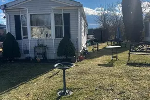 285 Greenbriar Dr, East Allen Township, PA 18014 - Photo 6