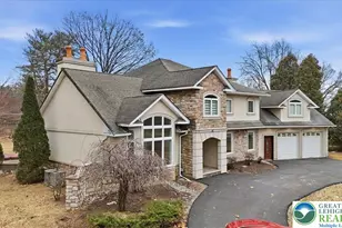3616 Magnolia Dr, Bethlehem Township, PA 18045 - Photo 2