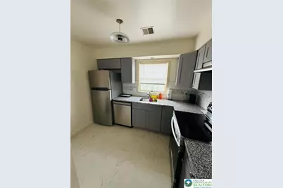 203 E Emmaus Avenue, Salisbury Township, PA 18103 - Photo 4