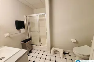 203 E Emmaus Ave, Salisbury Township, PA 18103 - Photo 10