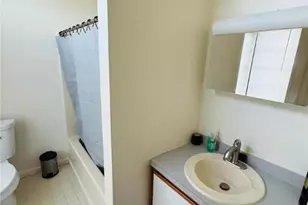 203 E Emmaus Ave, Salisbury Township, PA 18103 - Photo 12