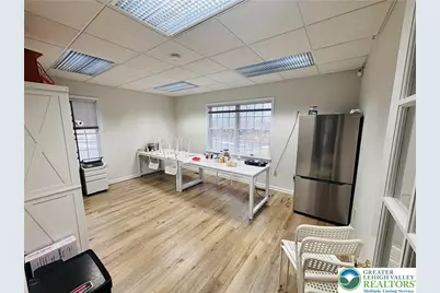 203 E Emmaus Avenue, Salisbury Township, PA 18103 - Photo 18