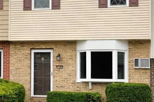 5742 Greens Dr, Lower Macungie, PA 18106 - Photo 1