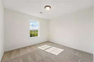 4450 Maple St, North Whitehall Township, PA 18078 - Photo 36
