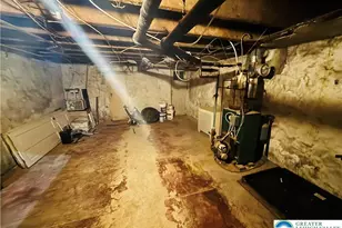 622 N Law St, Allentown City, PA 18102 - Photo 16