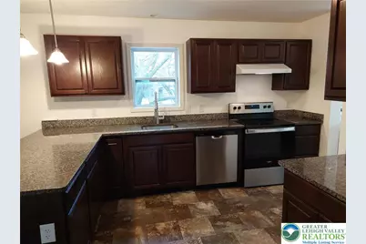 315 Clearfield Street #B, Freemansburg Boro, PA 18017 - Photo 2