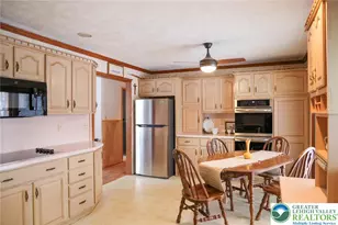 40 Lafayette Ave, Palmerton Boro, PA 18071 - Photo 8