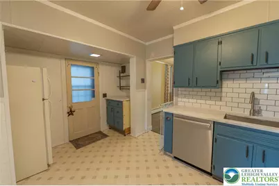 343 Broad Street, Emmaus Boro, PA 18049 - Photo 8