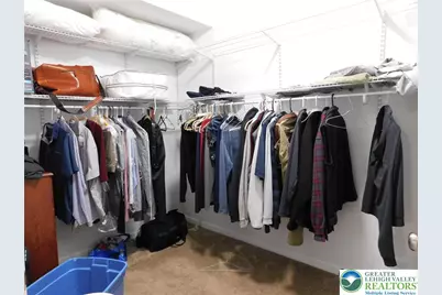 1047 Cetronia Road #3, Upper Macungie Township, PA 18031 - Photo 12