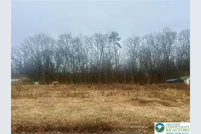 N 13th Street, Bangor Boro, PA 18013 - Photo 1