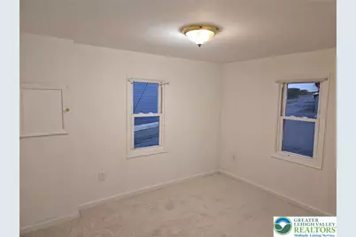 2335 N Apple Street, Whitehall, PA 18052 - Photo 8