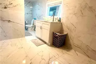 204 Shawnee Dr, Middle Smithfield, PA 18302 - Photo 14