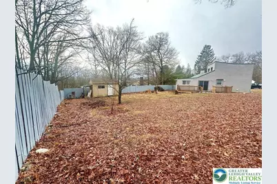 204 Shawnee Drive, Middle Smithfield, PA 18302 - Photo 22