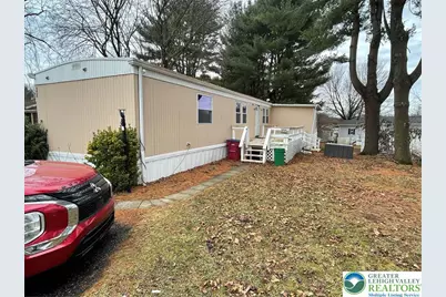 8820 Breinig Run Circle, Upper Macungie Township, PA 18031 - Photo 2