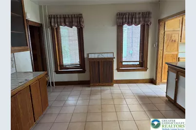 486 Roxborough Avenue, Other PA Counties, PA 19128 - Photo 8